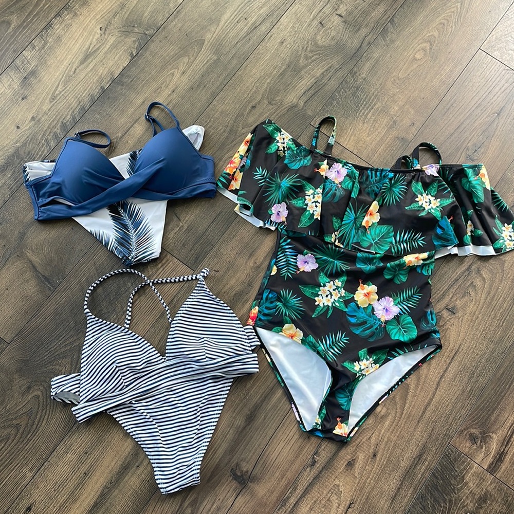 3/$15 LOT OF 3 WOMEN’S BATHING SUITS • S/M • SHEIN